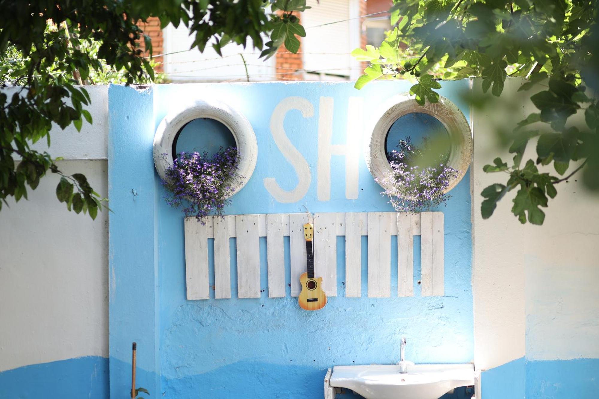 Hostel Osho Tirana Buitenkant foto