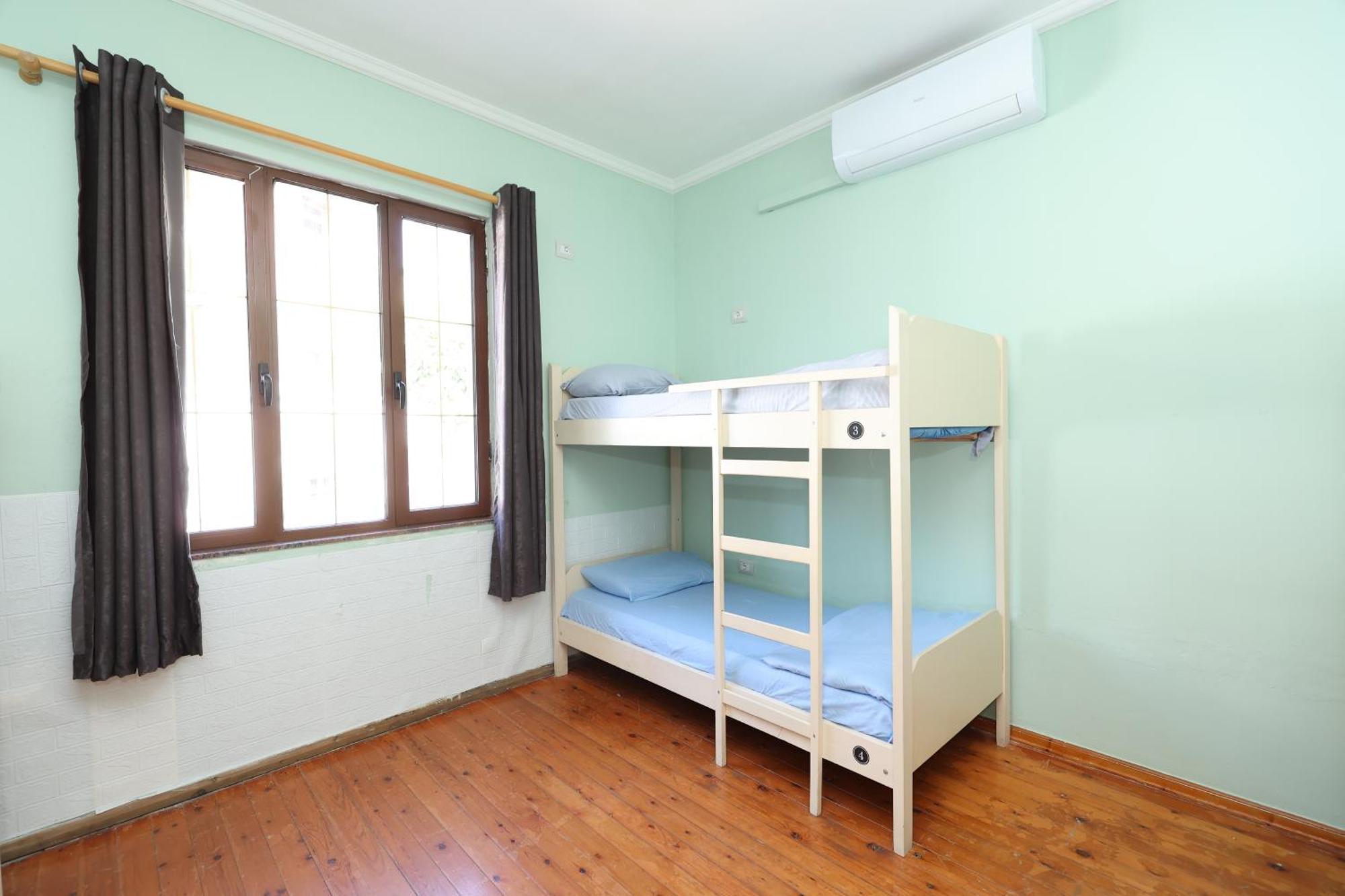Hostel Osho Tirana Buitenkant foto
